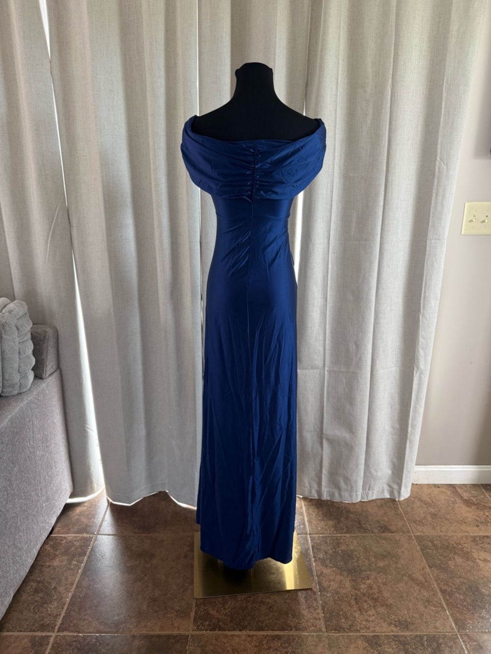 Form Fitting Blue Dress By OYS Size XLarge - Picture 2 of 5